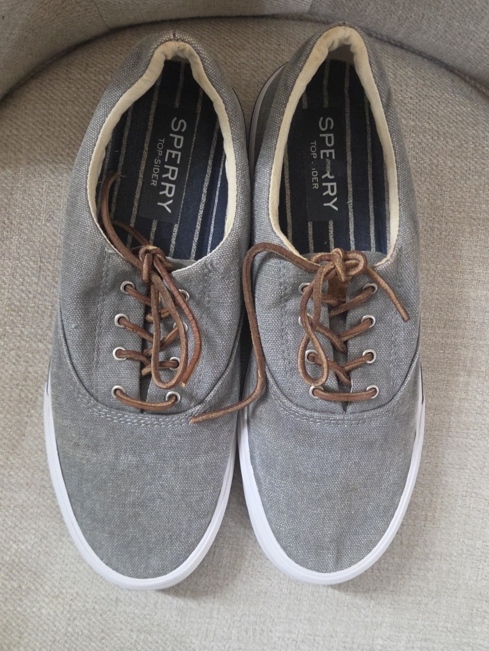 Sperry Men's Grey Canvas Boat Shoes with Brown Laces, Size 8.5M